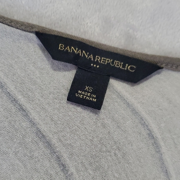 Banana Republic Shirt - Picture 3 of 3